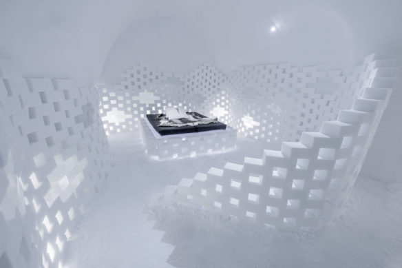 White Cathedral Ice Suite 365